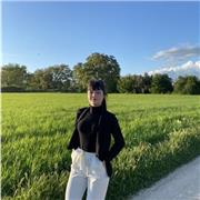 Laureanda in lingue e culture moderne, offre aiuto compiti in inglese